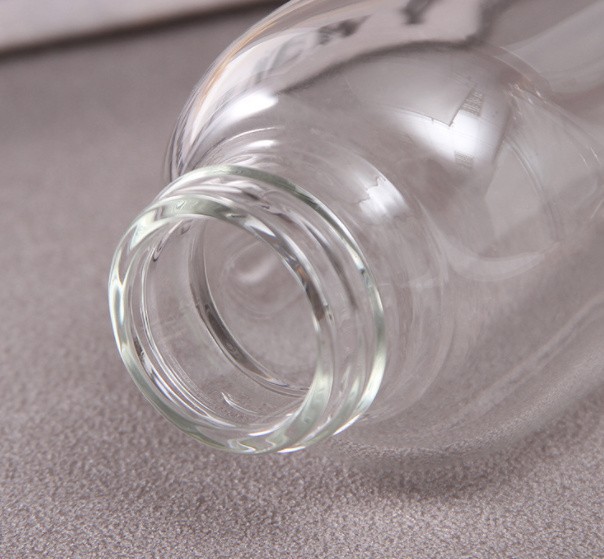 borosilicate glass bottle